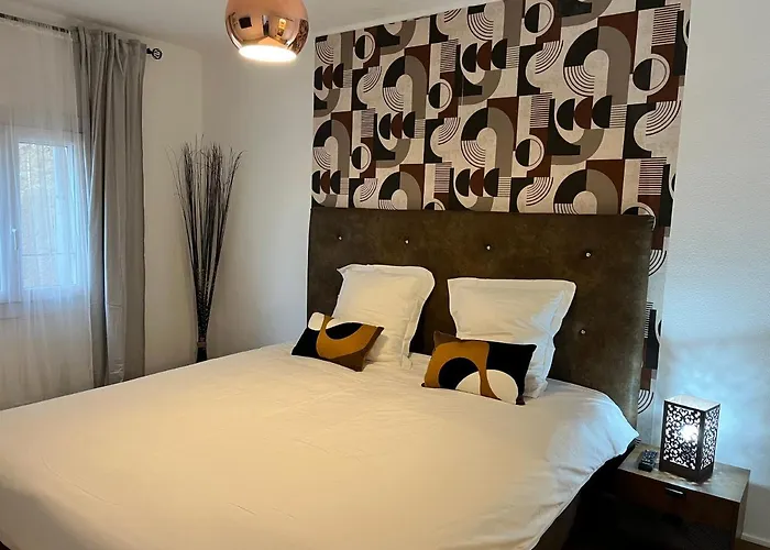 Hotel Les Enfants Terribles *