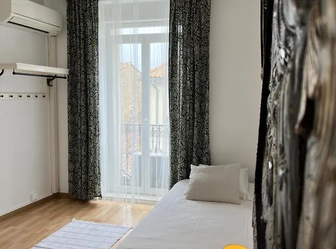 Hotel Les Enfants Terribles